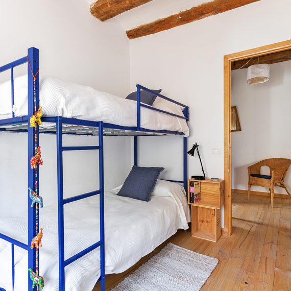casa_les_germanes_Bunk Bed Room